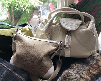 Prada, Chloe and more faux purses - excellent replicas 