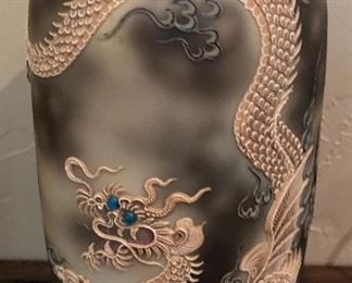 Dragon vase.