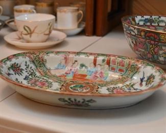 Famille Rose Porcelain Platter