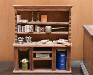 Miniature Wood Display Hutch / Dollhouse