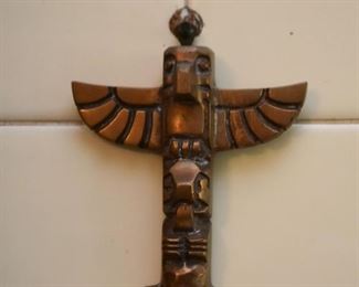 Metal Totem Pole Wall Hanging