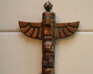 Metal Totem Pole Wall Hanging 