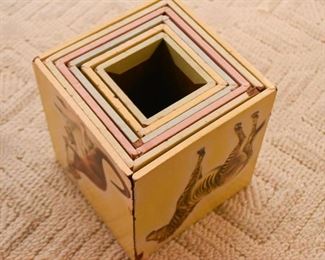 Vintage Nesting Toys, Animals Boxes