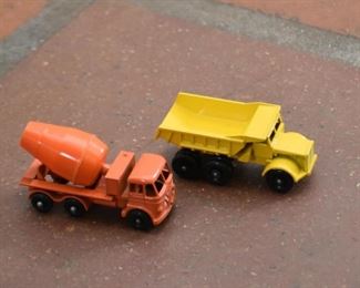 Vintage Toy Cars (Matchbox, Corgi, Dinky, Hot Wheels, Etc.)