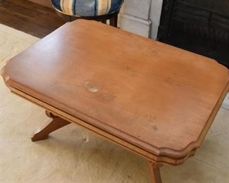 Antique Victorian / Eastlake Coffee Table 