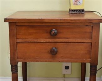 Antique / Vintage Wood Nightstand / Side Table with 2 Drawers