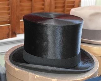 Antique / Vintage Top Hat (1 of 2)