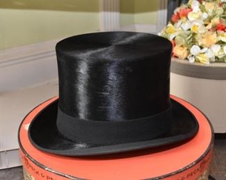 Antique / Vintage Top Hat (2 of 2)