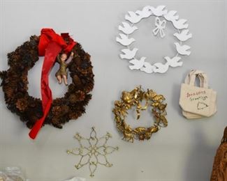 Christmas Decor & Ornaments (Department 56 & More)