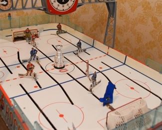 Vintage Table Top Hockey Game (2 of 2)