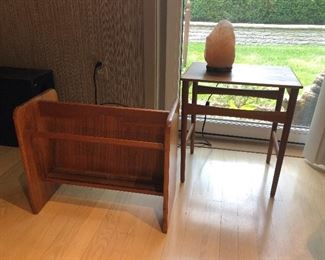 PbJ Mobler teak magazine/book holder and side table by Povl Dinesen