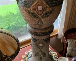 Roseville Jardiniere & Pedestal 