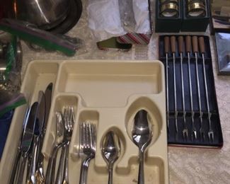 Cutlery set.