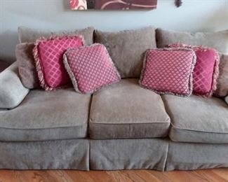 Thomasville Sofa in neutral color