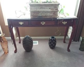 Sofe/entryway table with 3 drawers (planter not for sale).