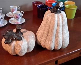 Crackle ceramic pumpkins...just in time for fall deco!