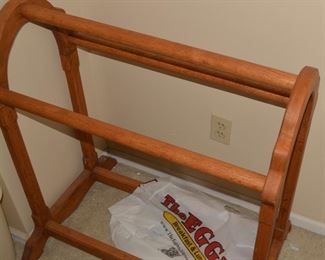Oak Quilt Rack