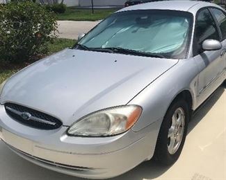 2002 FORD TAURUS 90K MILES - STARTING BID AT $2000.