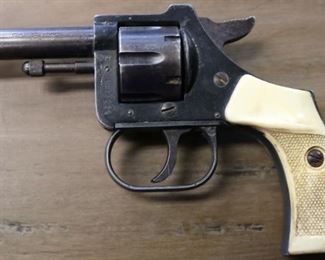 Cal. .22 short revolver