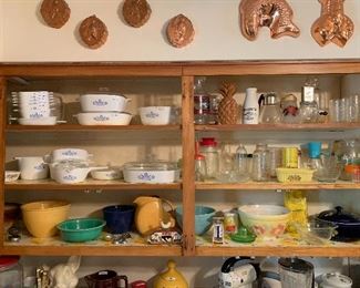 Vintage kitchen. Corning Ware , fiesta ware,Hull, Hall, McCoy, spice grinders, bottles and much more.
Complete your vintage kitchen look before the holidays.
Large collection of baking pans including vintage Pyrex pie glass
