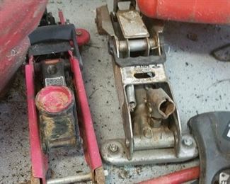 vehicle jacks