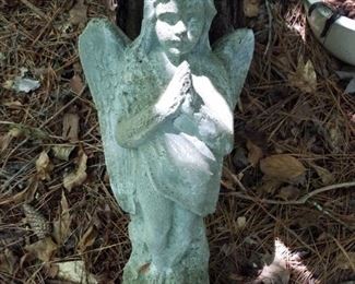 angel concrete statue