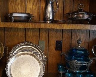 serving pieces