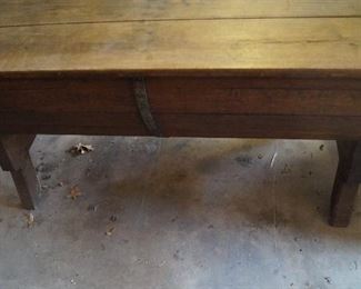 barrel table