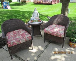 MANY FINE  PATIO ITEMS AND PLANTERS