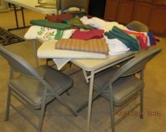CARD TABLE WITH 6 CHAIRS, TABLE CLOTHS, AND NAPKINS