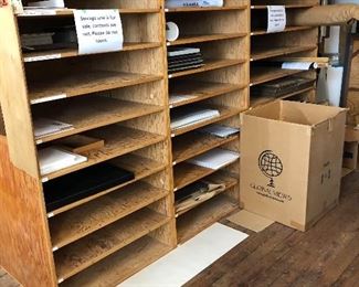 Adjustable Art Storage Rack