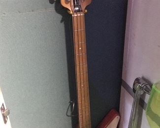 1972 bass Gibson 