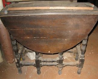 gate leg table