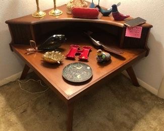 Mid Century corner table very cool!