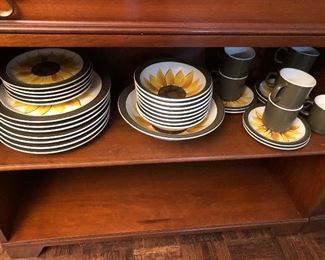 Mexicali 1970’s pottery set 