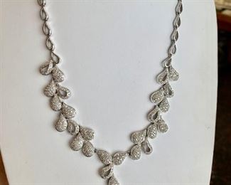 6 carat diamond teardrop necklace