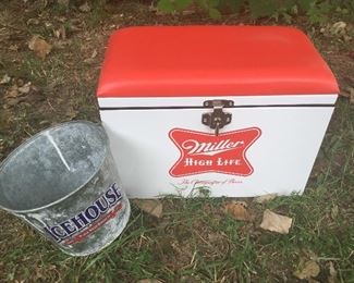 Miller High Life cooler with padded top
