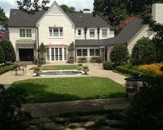 Back view of this lovely home