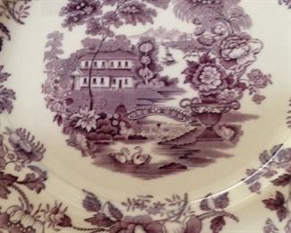 English Royal Staffordshire Dinnerware