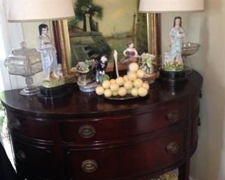 Fine demilune 2-drawer chest with raised molding