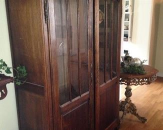 Fabulous antique display cabinet (Crown molding on top is separate.)