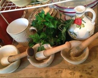 Mortars and pestles