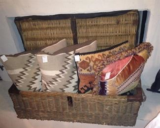 Decorative pillows