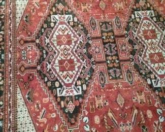 Orange/red rug - 4 feet 9 inches x 4 feet 10 inches
