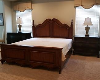 King Bed - $650