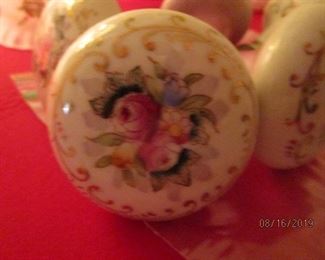 Porcelain doorknob set