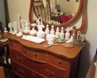 Beautiful Bird's Eye maple dresser 