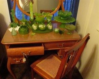 Bird's eye maple Dressing table