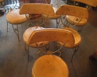 6 Vintage Retro chairs. Pink and gold covers. These chairs and table top are classic!