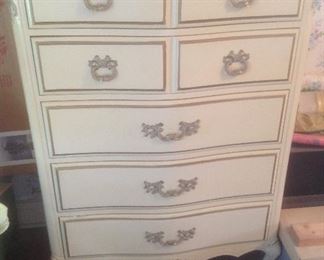 Bassett five drawer chest....presale $125